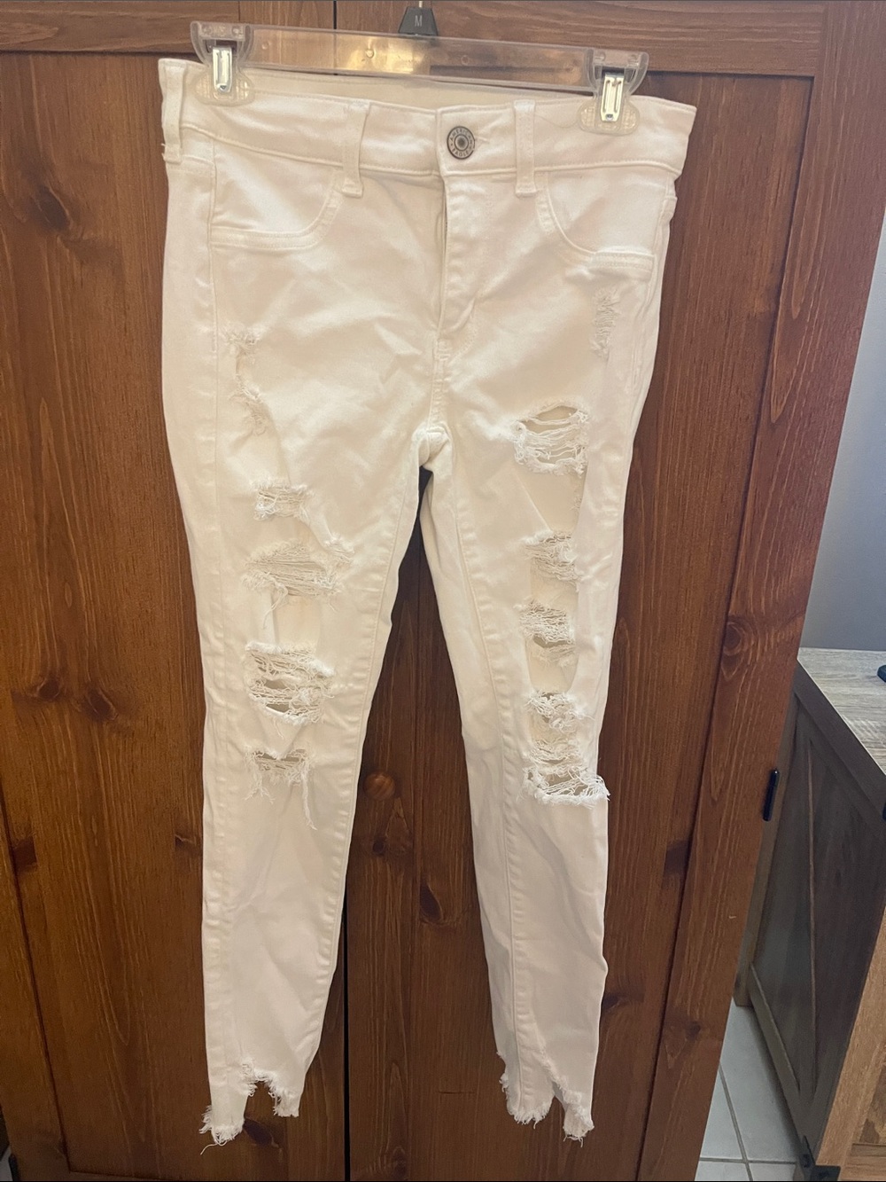 American Eagle Outfitters White Distressed Skinny Jeans